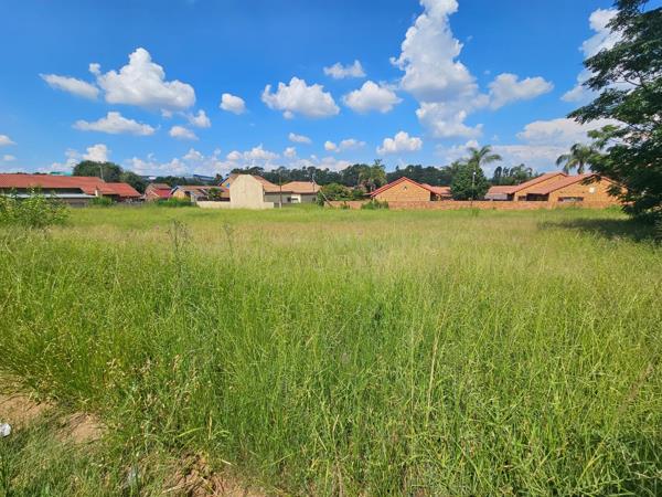 1 151 m² Land