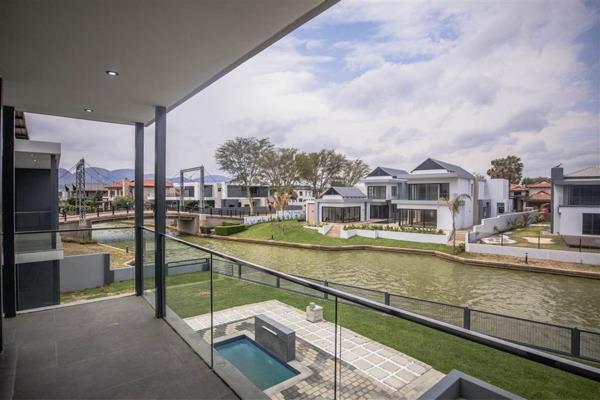 5 Bedroom House