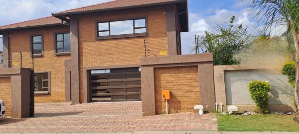 7 Bedroom House