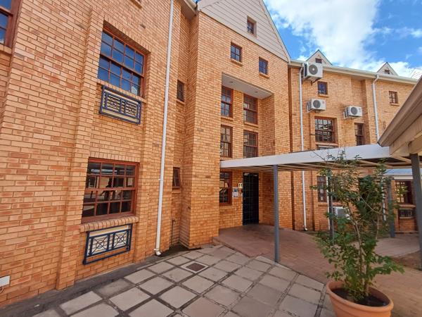 125  m² Commercial space