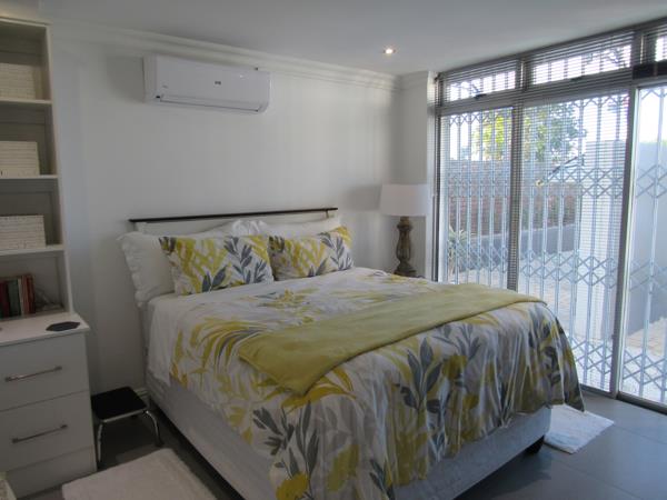 Bachelor apartment