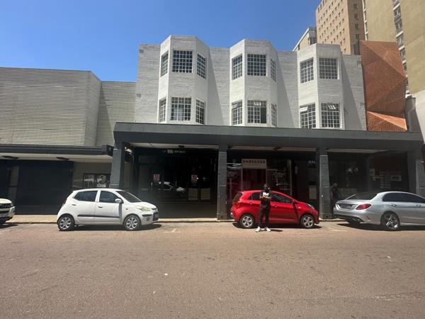 151 m² Commercial space