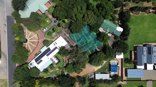 1 500  m² Commercial space