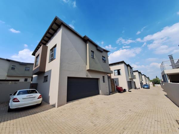 3 Bedroom Townhouse