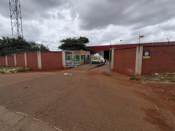 600  m² Industrial space