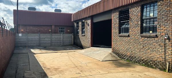 243 m² Commercial space