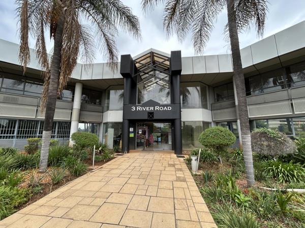 251  m² Office Space