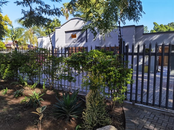 400  m² Commercial space