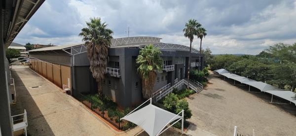 11 957  m² Industrial space