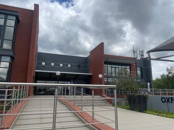 781 m² Commercial space