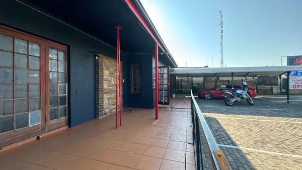 375  m² Commercial space