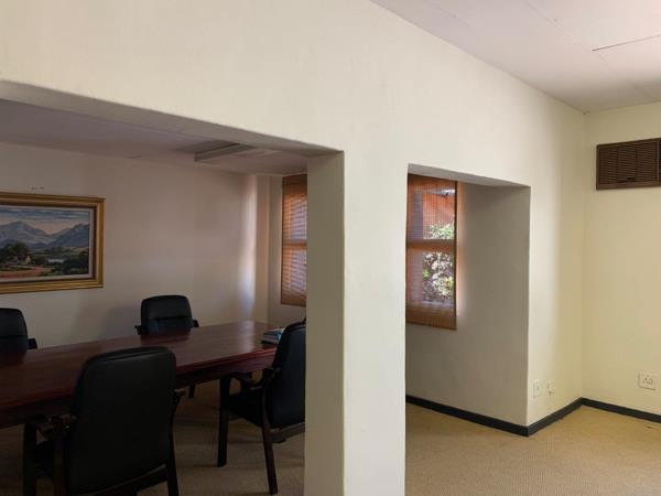 278.6 m² Commercial space