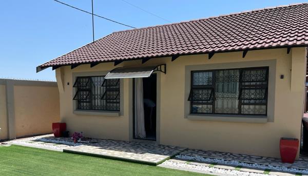 2 Bedroom House