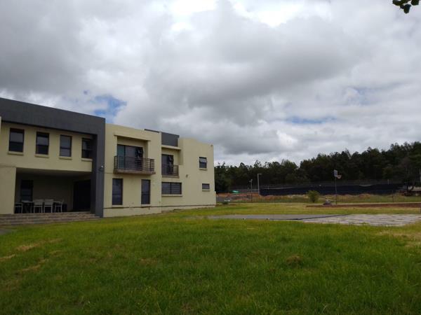 6 Bedroom House