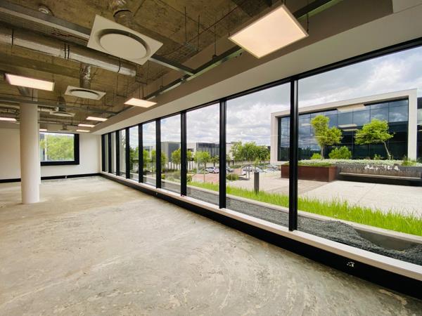 389 m² Office Space