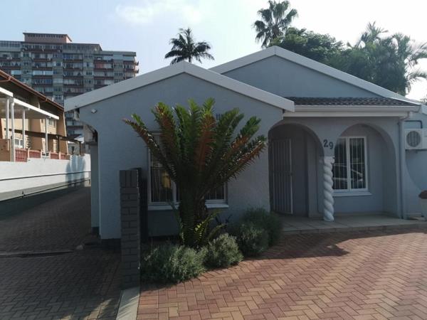 730  m² Commercial space