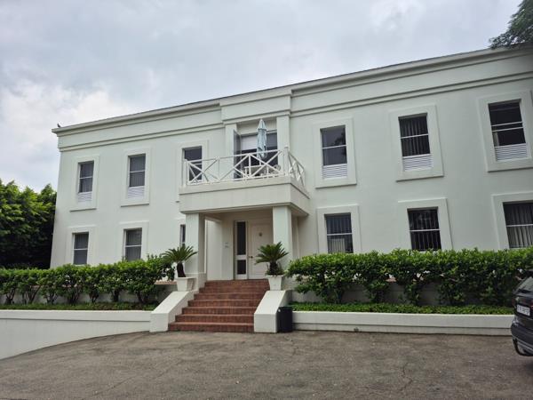 165  m² Commercial space