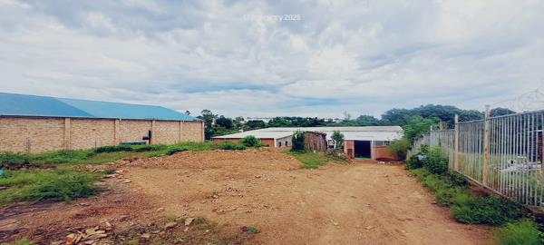 1 045  m² Commercial space