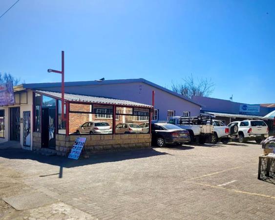 849  m² Retail Space