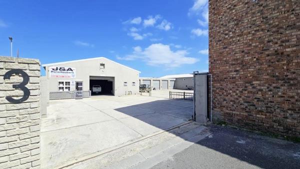 658  m² Commercial space
