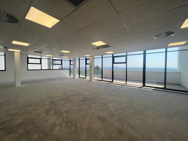 604 m² Commercial space