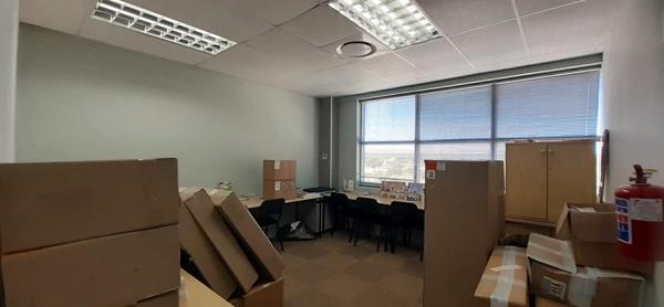 120  m² Office Space