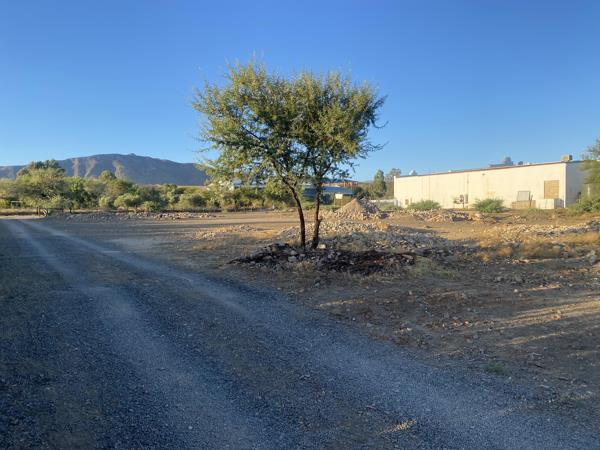 7 357 m² Land