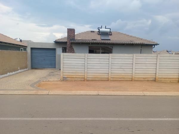 2 Bedroom House