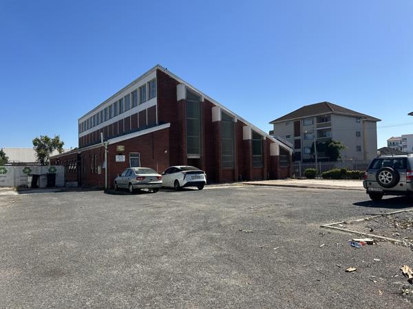 540  m² Commercial space