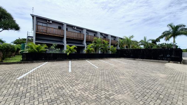 700  m² Commercial space