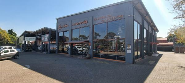 2 000  m² Office Space