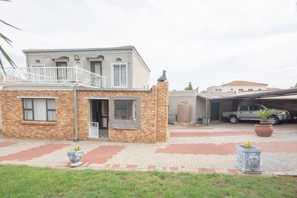 4 Bedroom Duplex