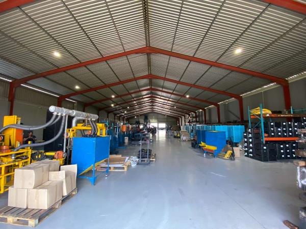 1 860 m² Industrial space
