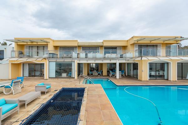 6 Bedroom House