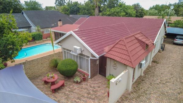 5 Bedroom House