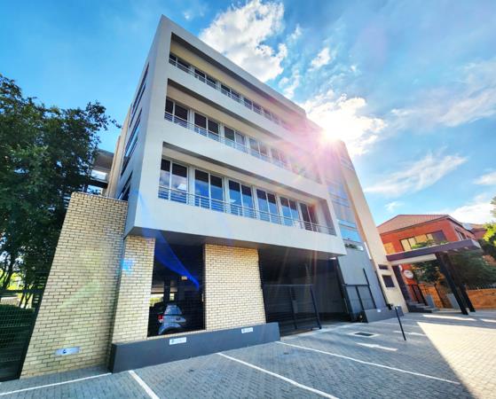 253 m² Commercial space