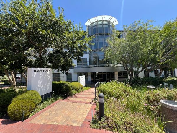 374.2 m² Commercial space