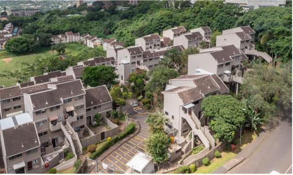 4 Bedroom Townhouse