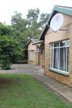 8 565 m² Smallholding