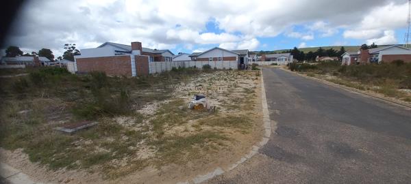 208 m² Land