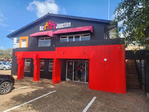 375  m² Commercial space