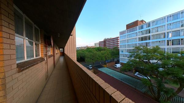 2 Bedroom Flat