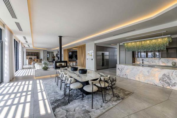 6 Bedroom Apartment