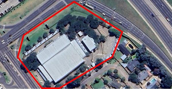 5 700  m² Industrial space