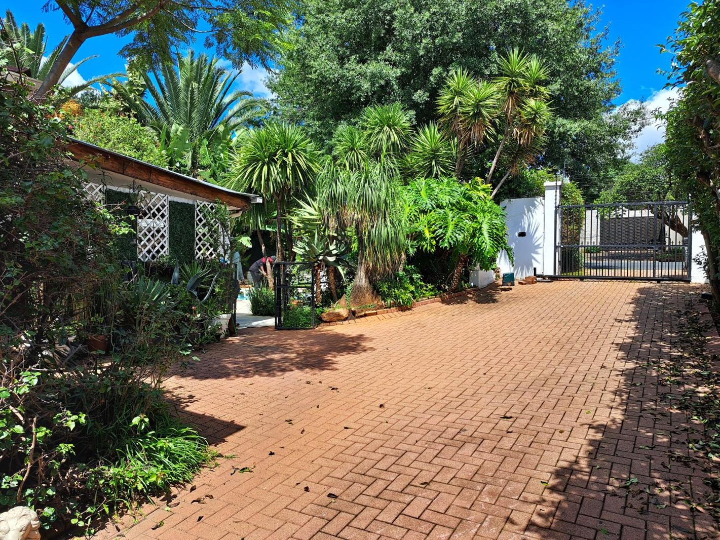 3 Bedroom House in Greenside