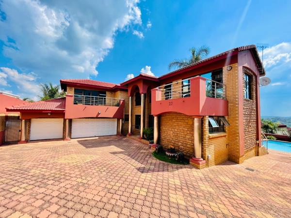 6 Bedroom House