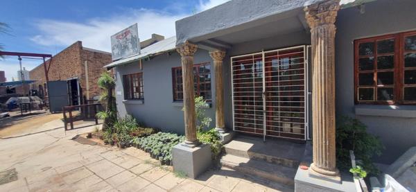 900  m² Industrial space