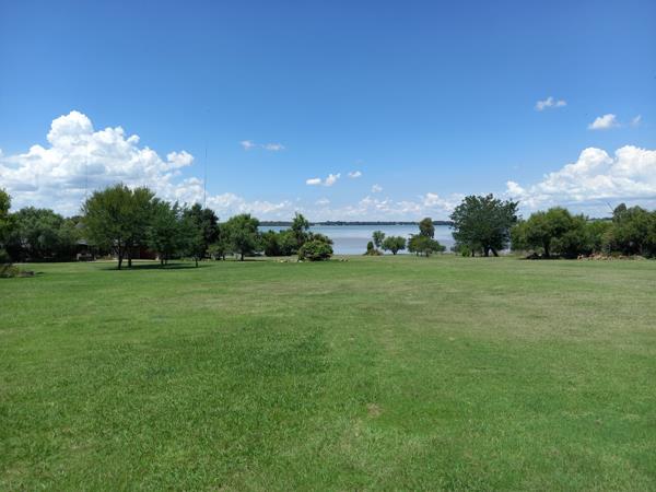 1.4 ha Land