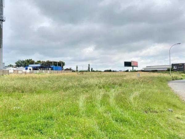1.8 ha Land