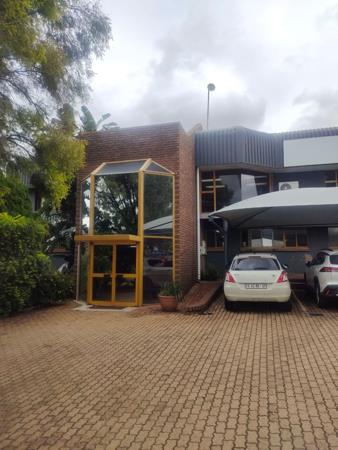 640  m² Industrial space